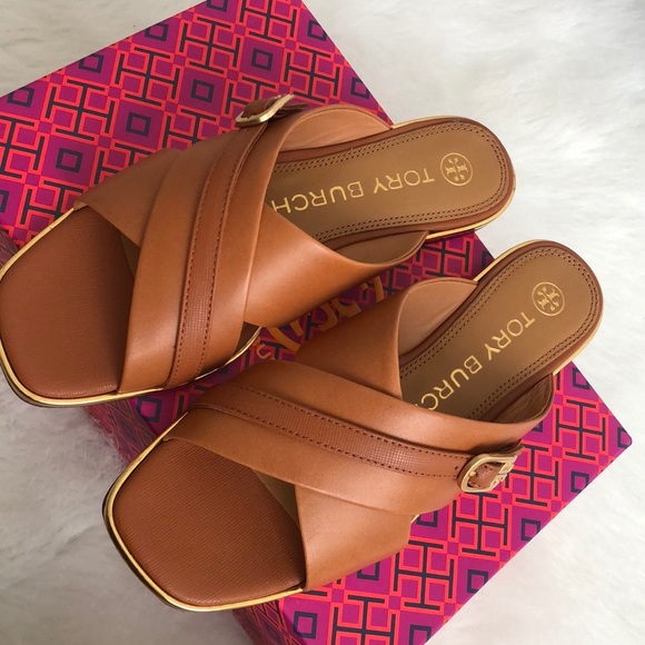 Tory Burch Delaney Sandals Summer Style 2021 - Picture 8 of 10